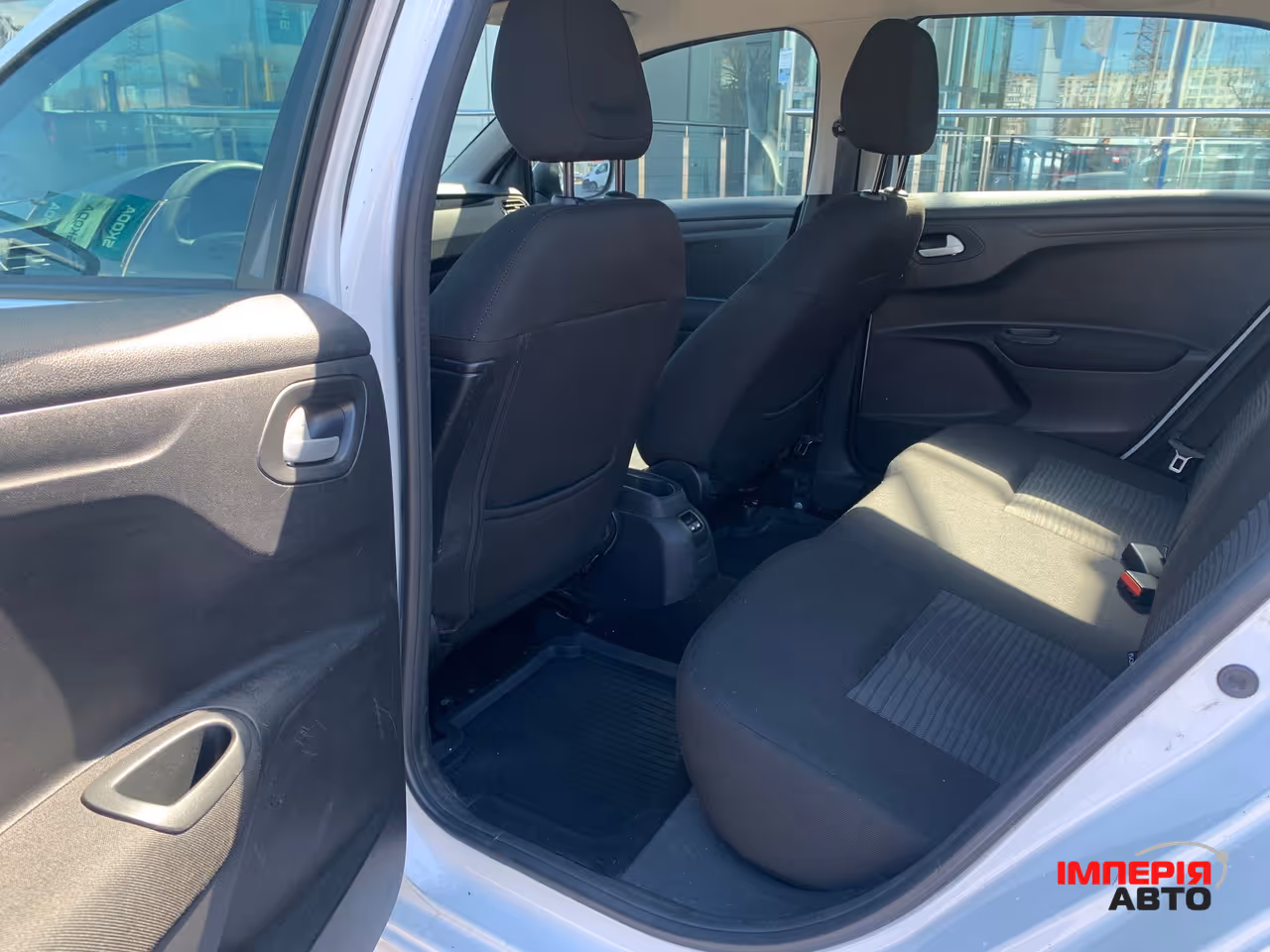 Peugeot 301 - фото 18