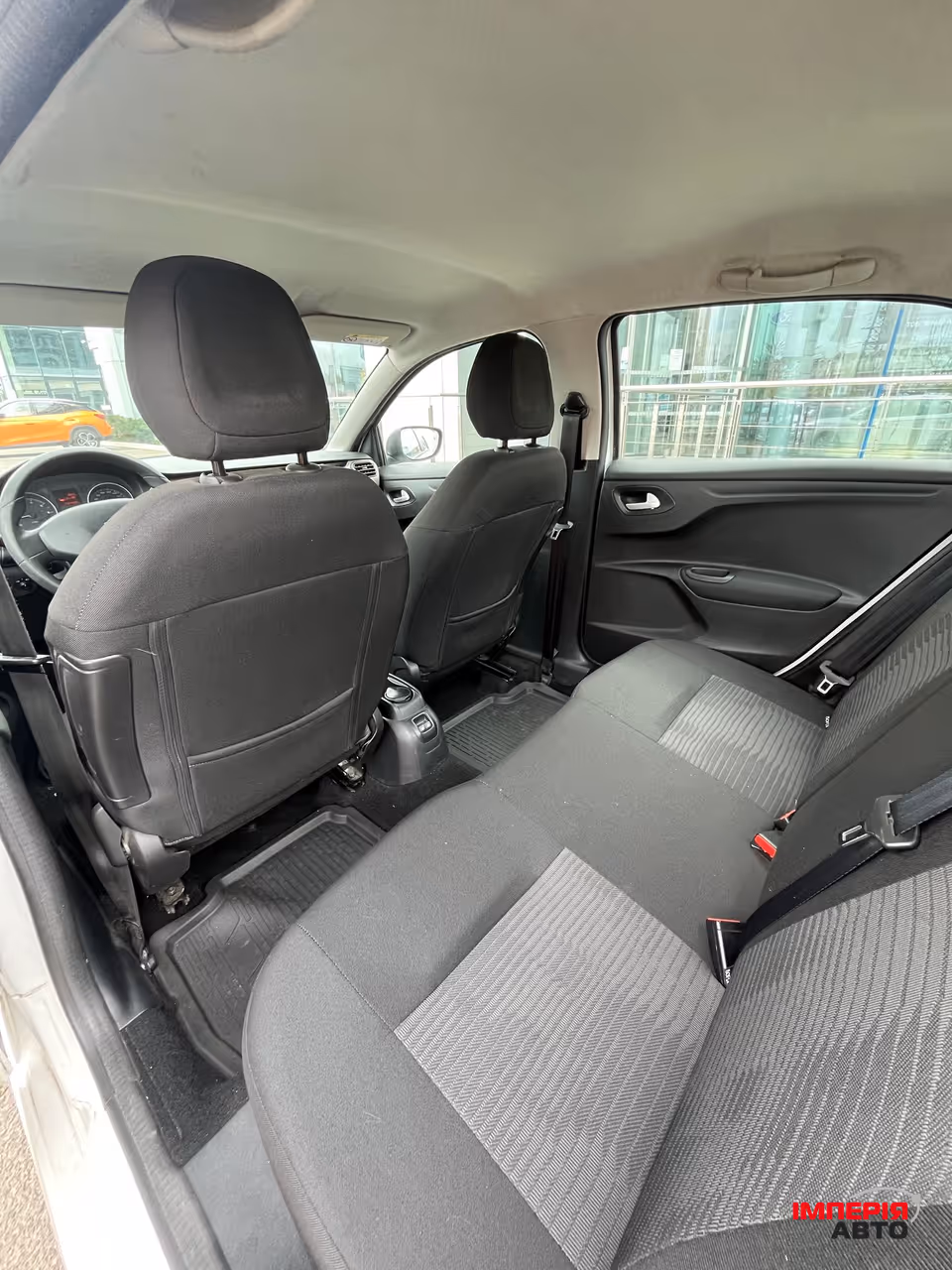 Peugeot 301 - фото 10