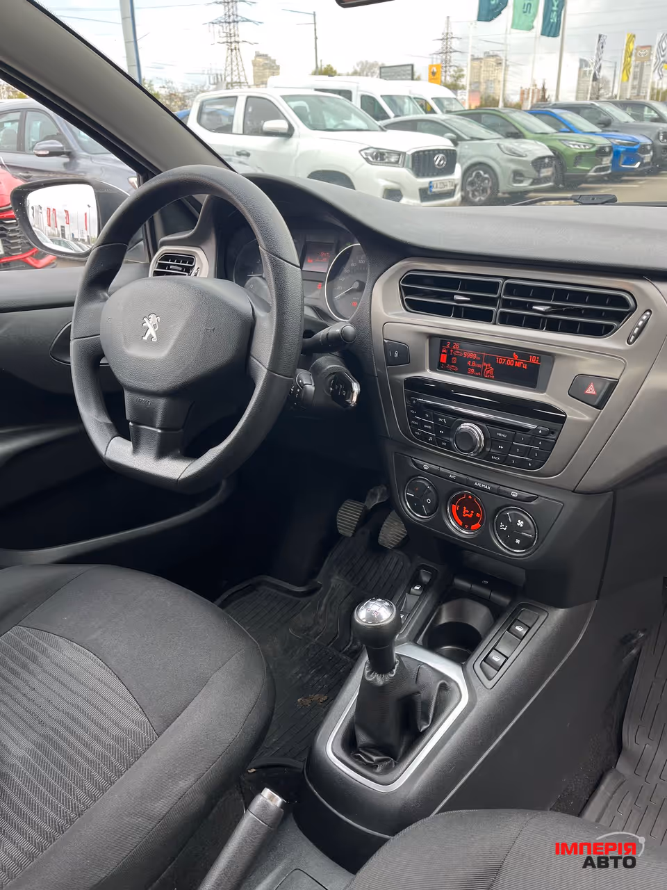 Peugeot 301 - фото 15