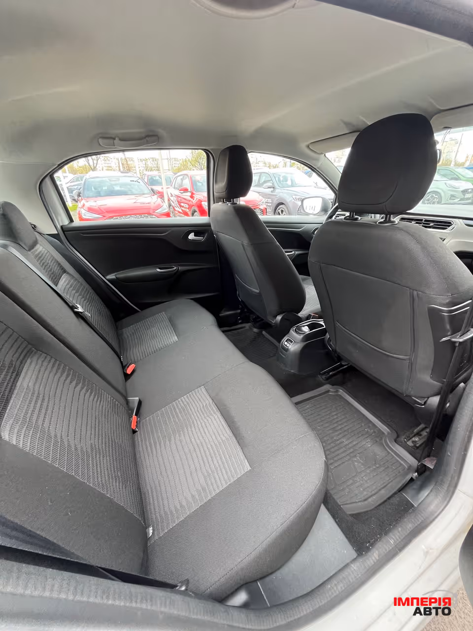 Peugeot 301 - фото 12