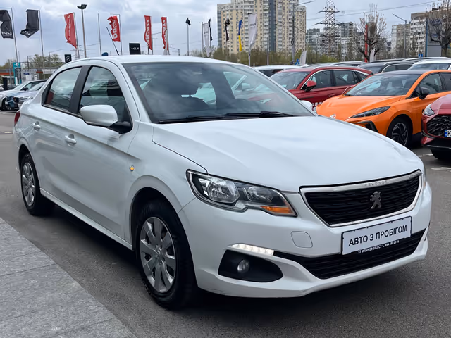 Peugeot 301 - фото 4