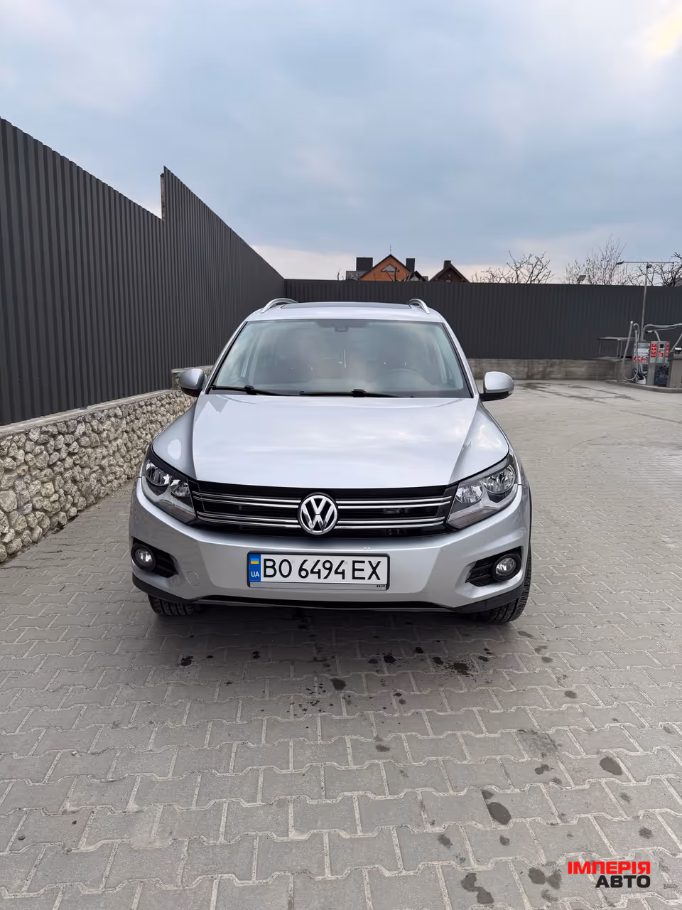 Volkswagen Tiguan - фото 2