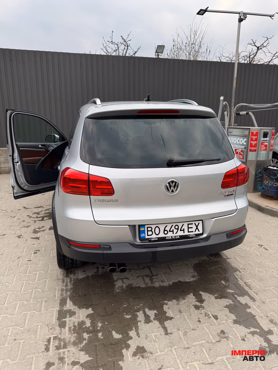 Volkswagen Tiguan - фото 4