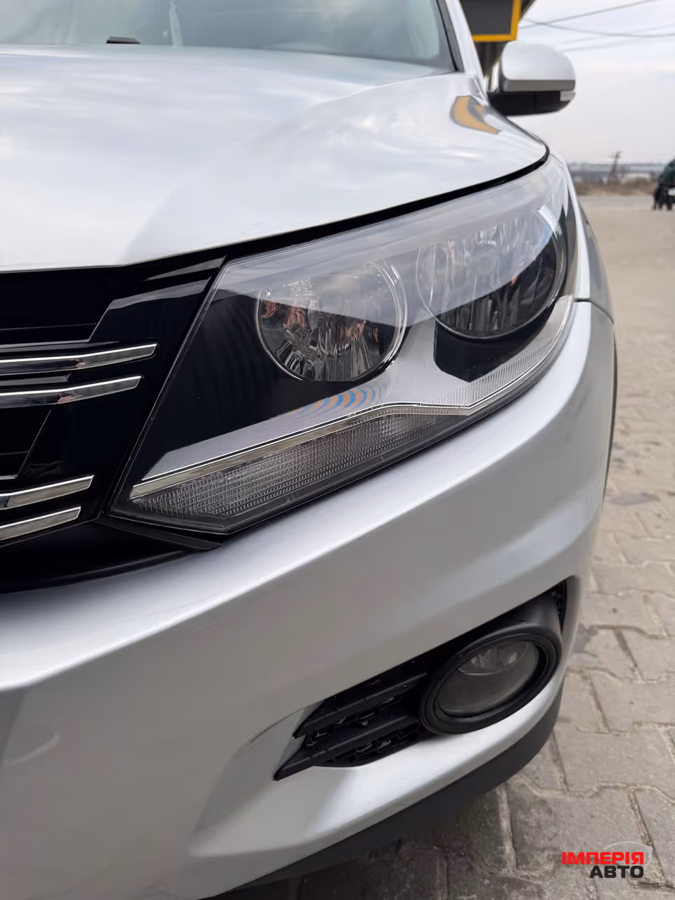 Volkswagen Tiguan - фото 6