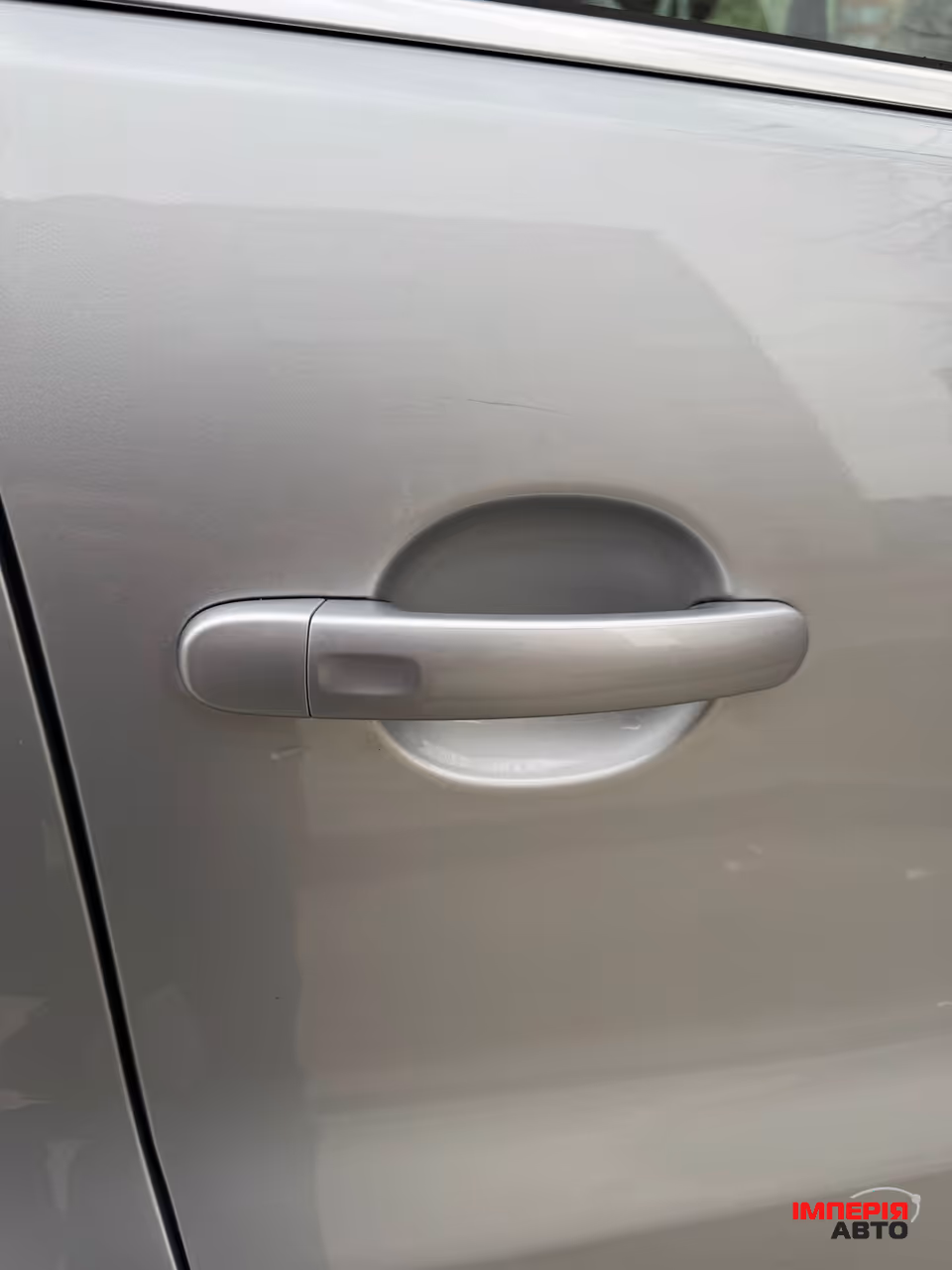 Volkswagen Tiguan - фото 13