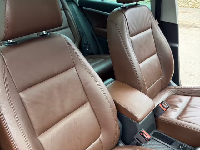 Volkswagen Tiguan - фото 5