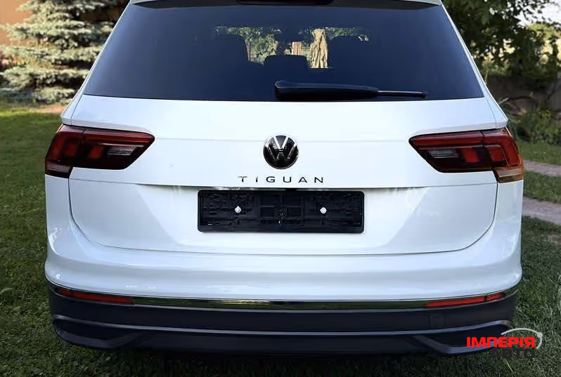Volkswagen Tiguan - фото 10