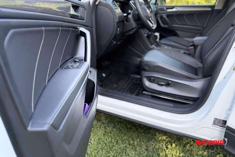 Volkswagen Tiguan - фото 11