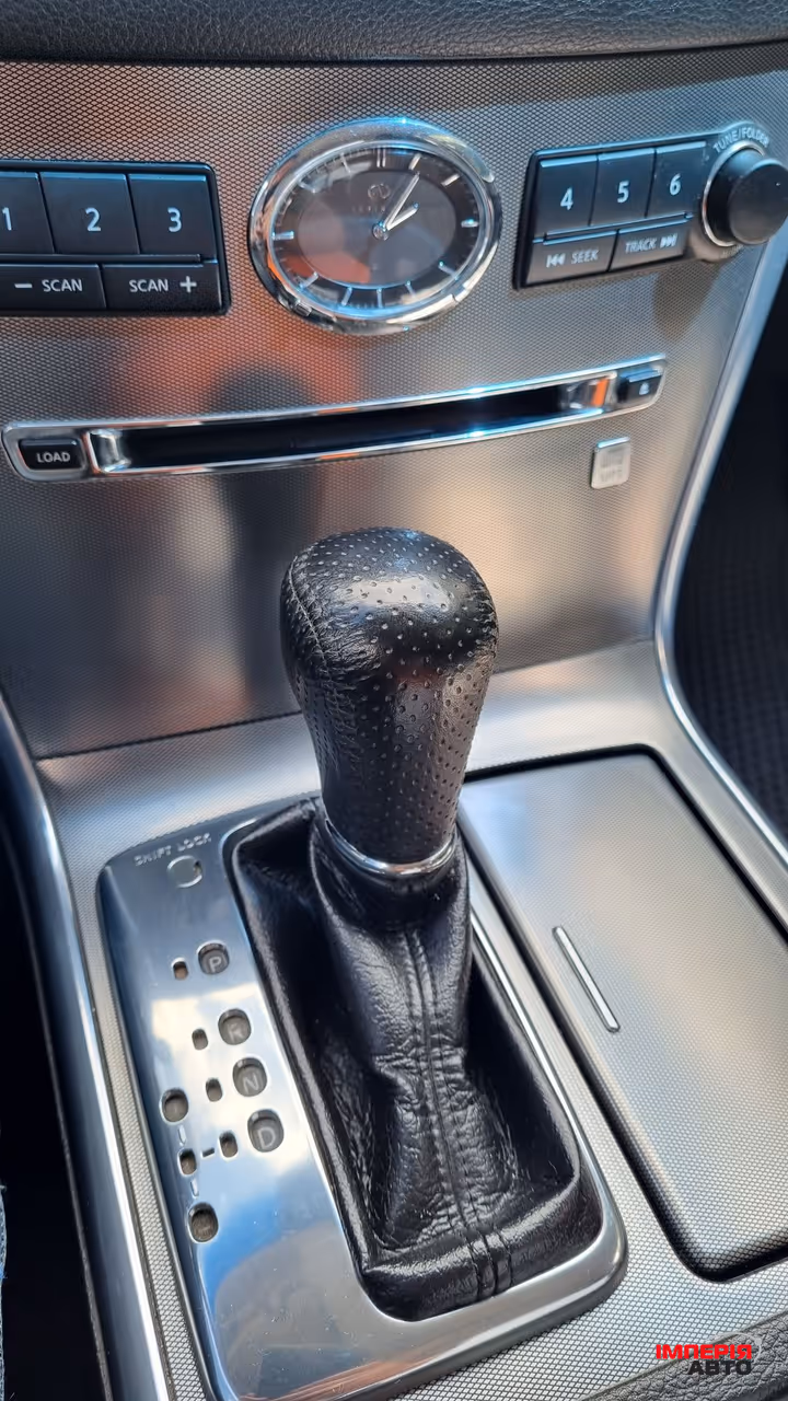 Infiniti M - фото 9