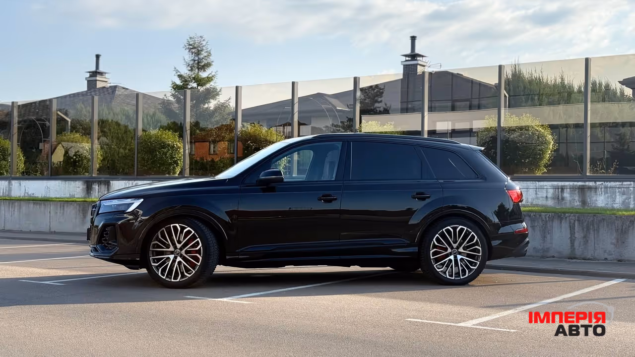 Audi SQ7 - фото 2