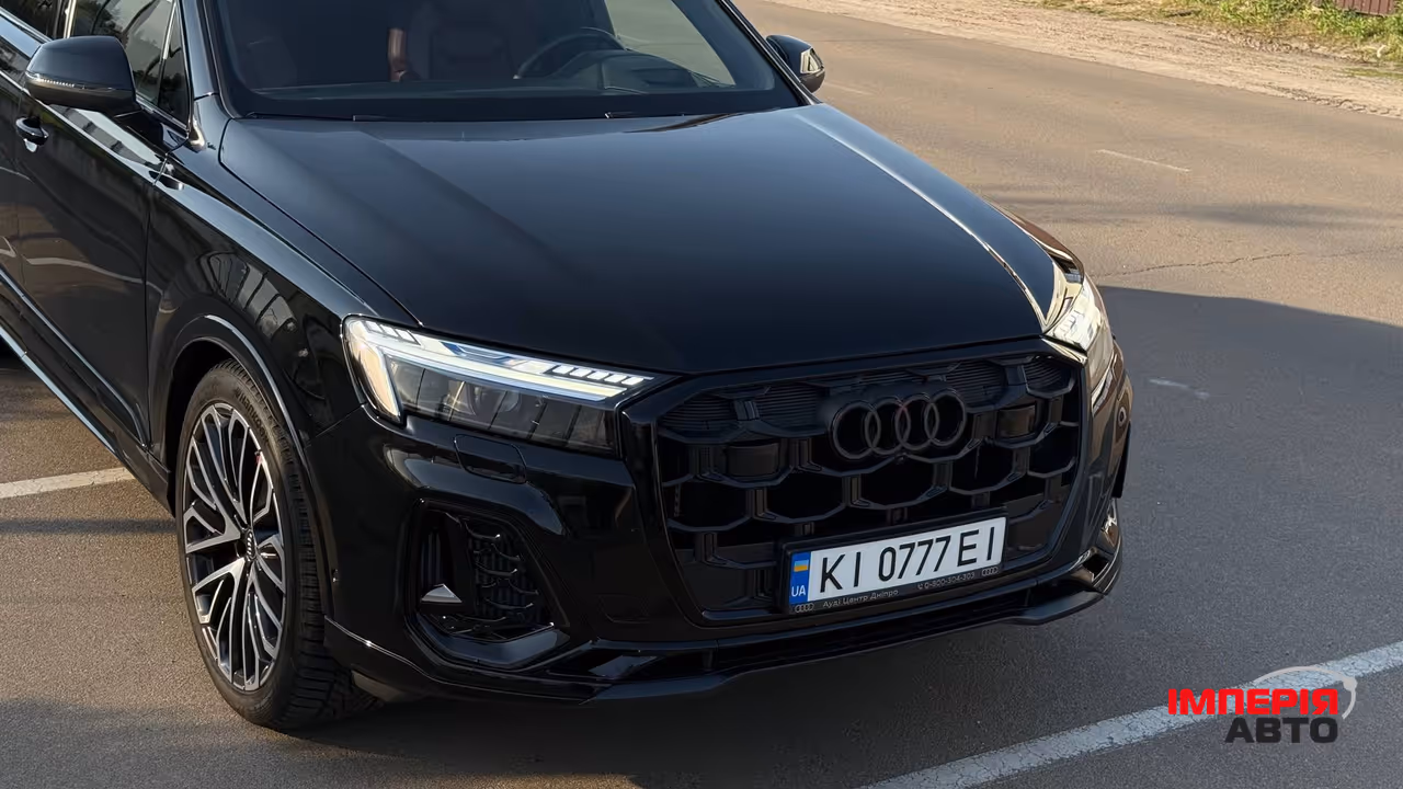 Audi SQ7 - фото 4