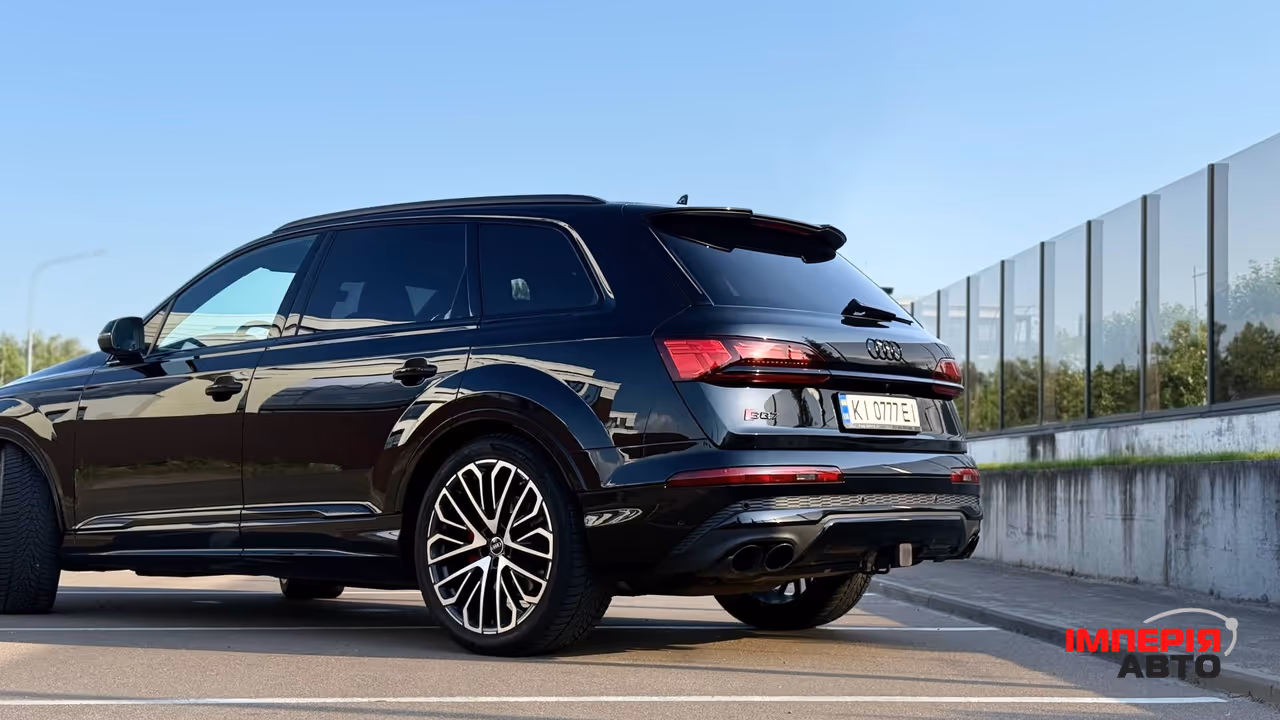 Audi SQ7 - фото 3