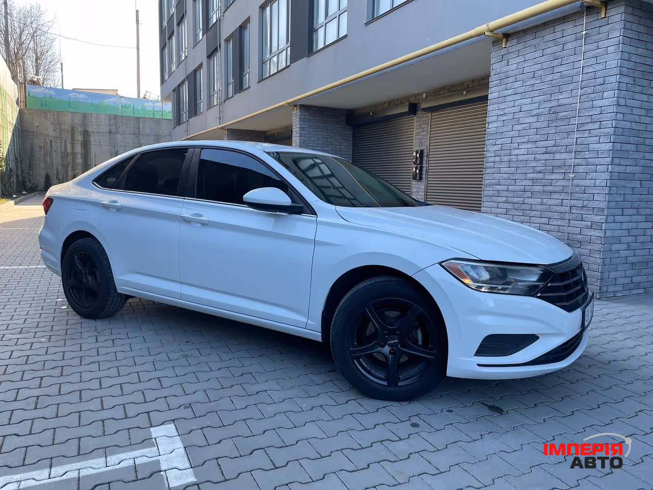Volkswagen Jetta - фото 2