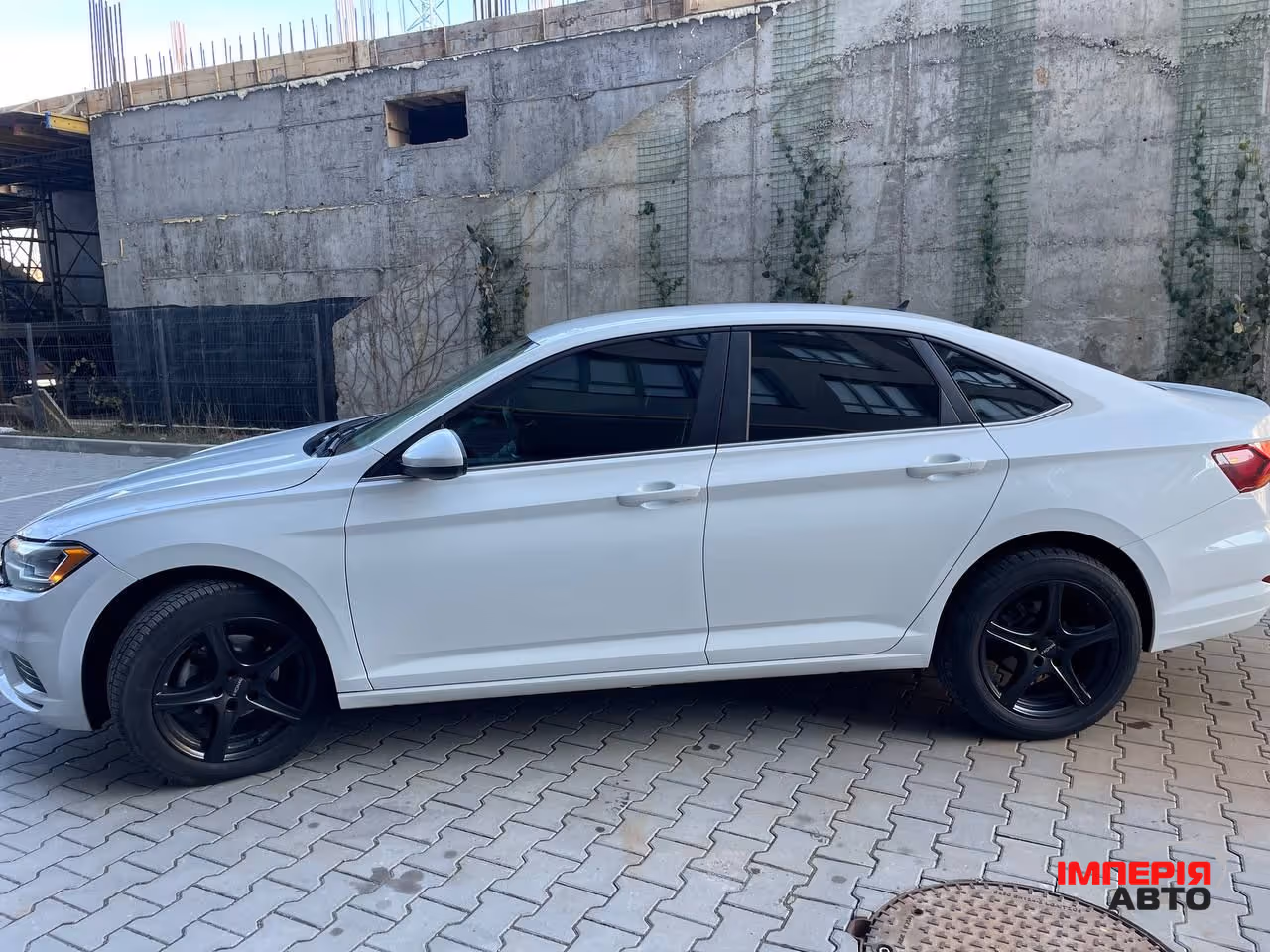 Volkswagen Jetta - фото 5