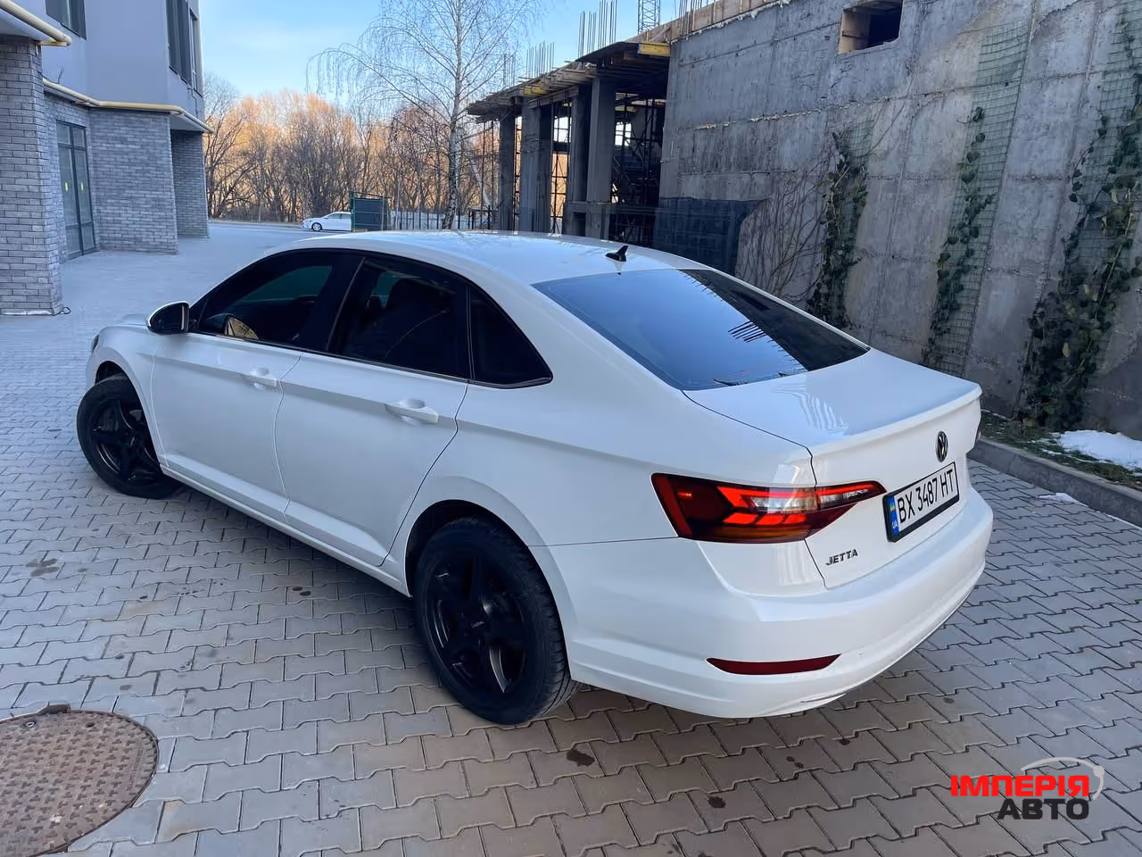 Volkswagen Jetta - фото 8