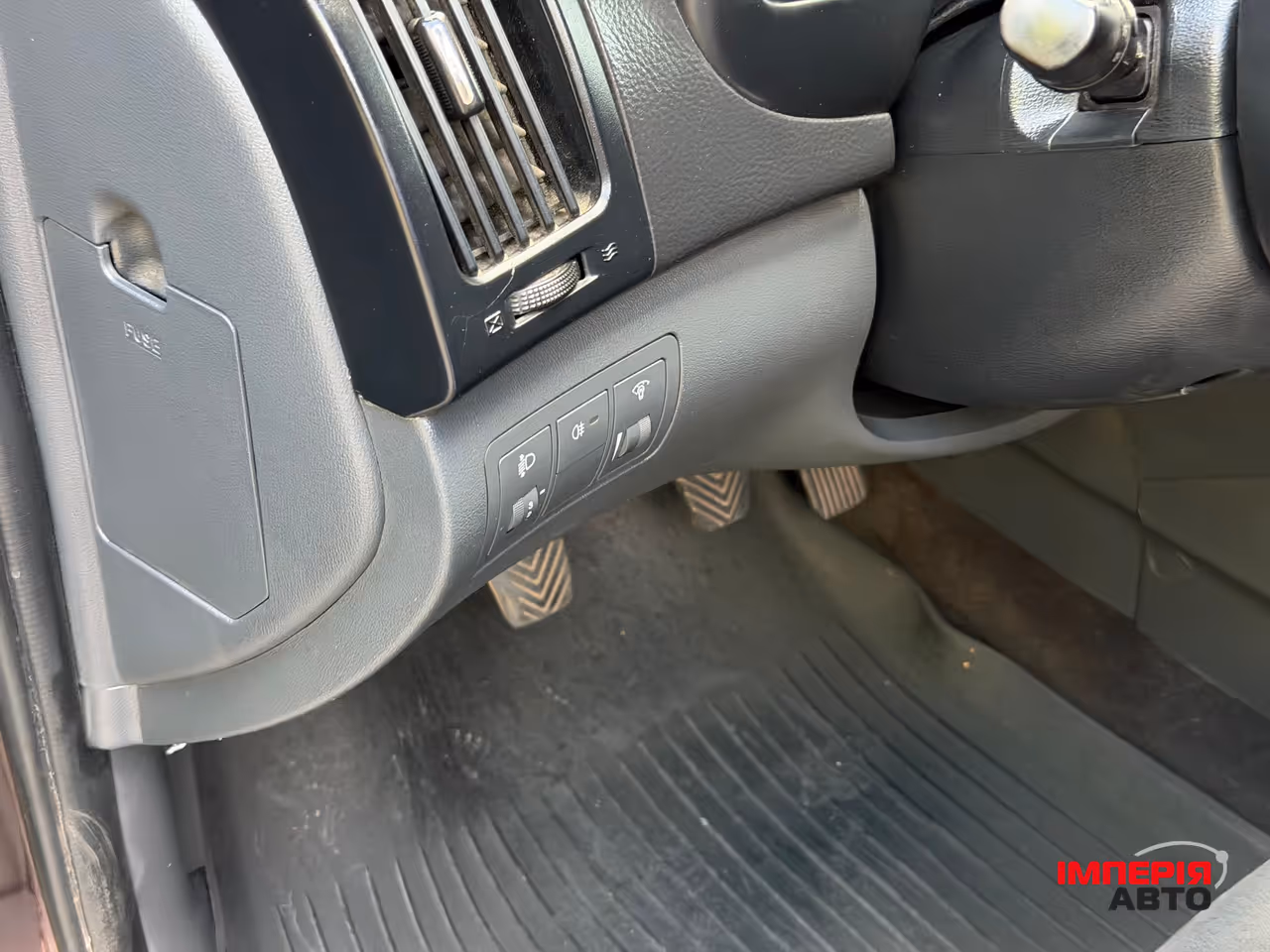 Hyundai Elantra - фото 39