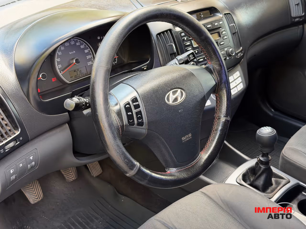 Hyundai Elantra - фото 40