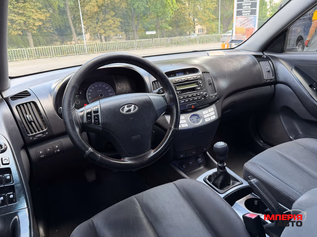 Hyundai Elantra - фото 9