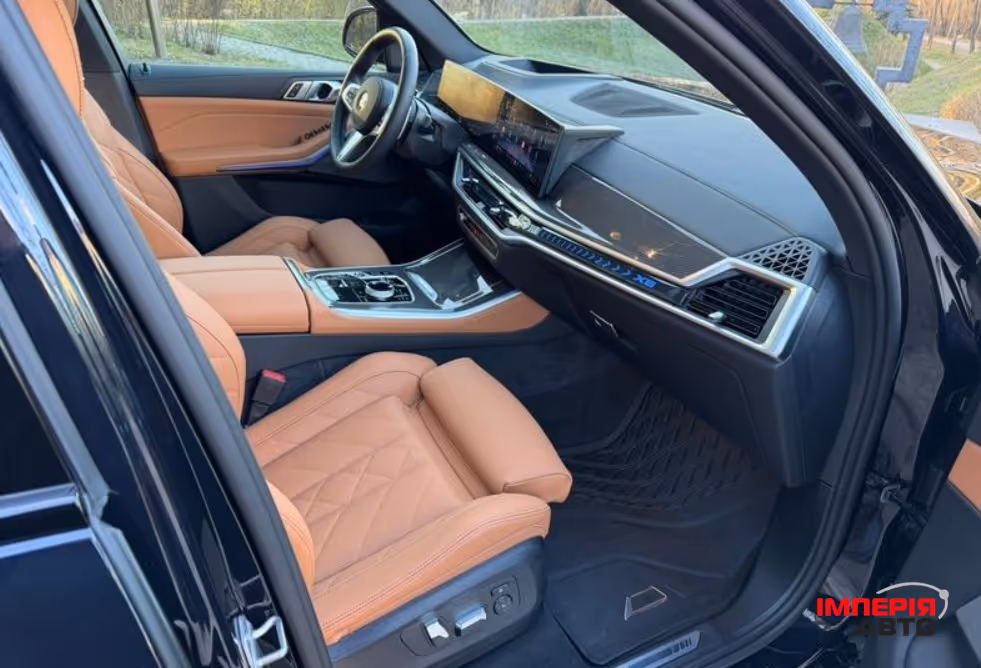 BMW X5 - фото 9