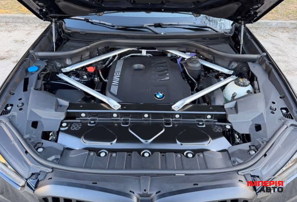 BMW X5 - фото 11