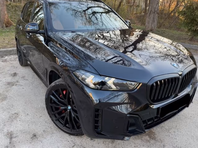 BMW X5 - фото 1
