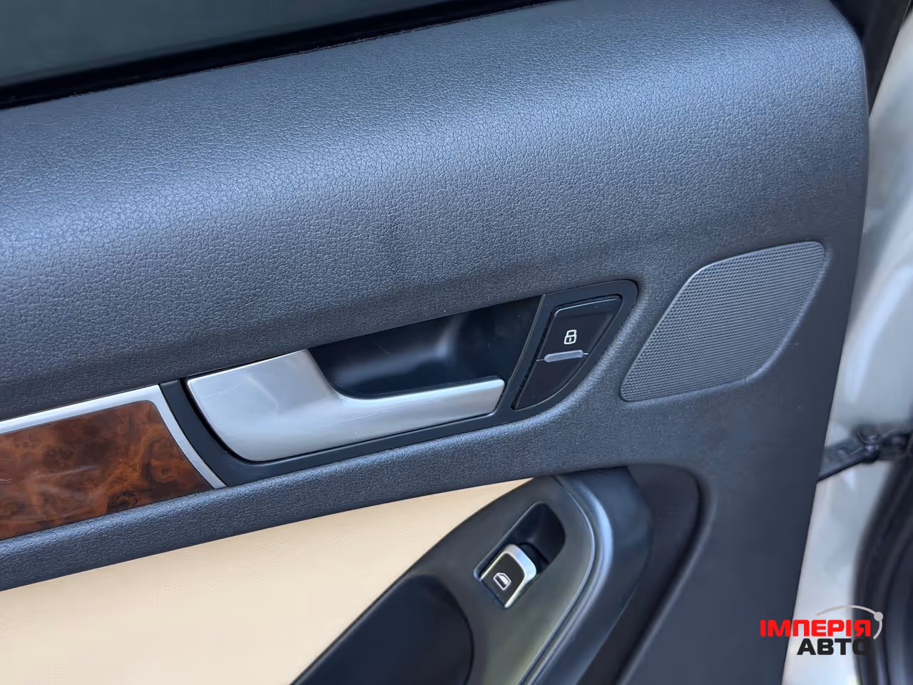Audi A4 - фото 56