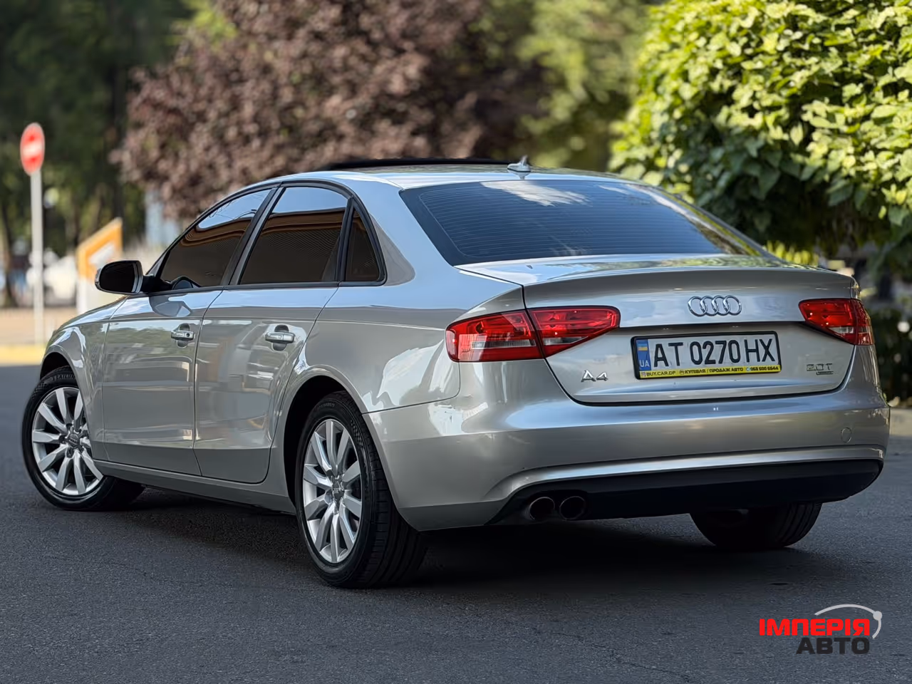 Audi A4 - фото 3