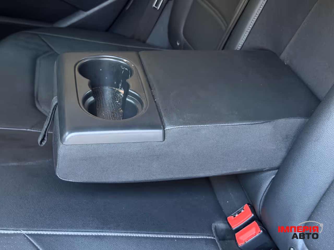 Volkswagen Passat - фото 56