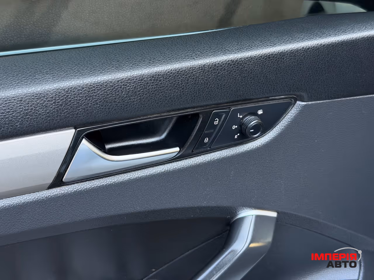 Volkswagen Passat - фото 37