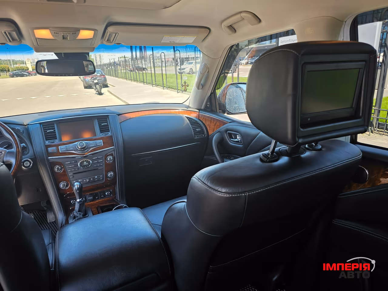 Infiniti QX80 - фото 26