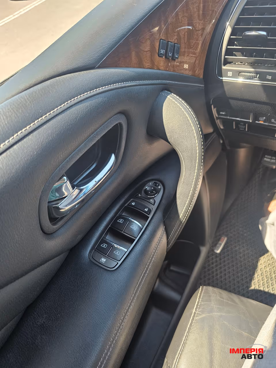 Infiniti QX80 - фото 20