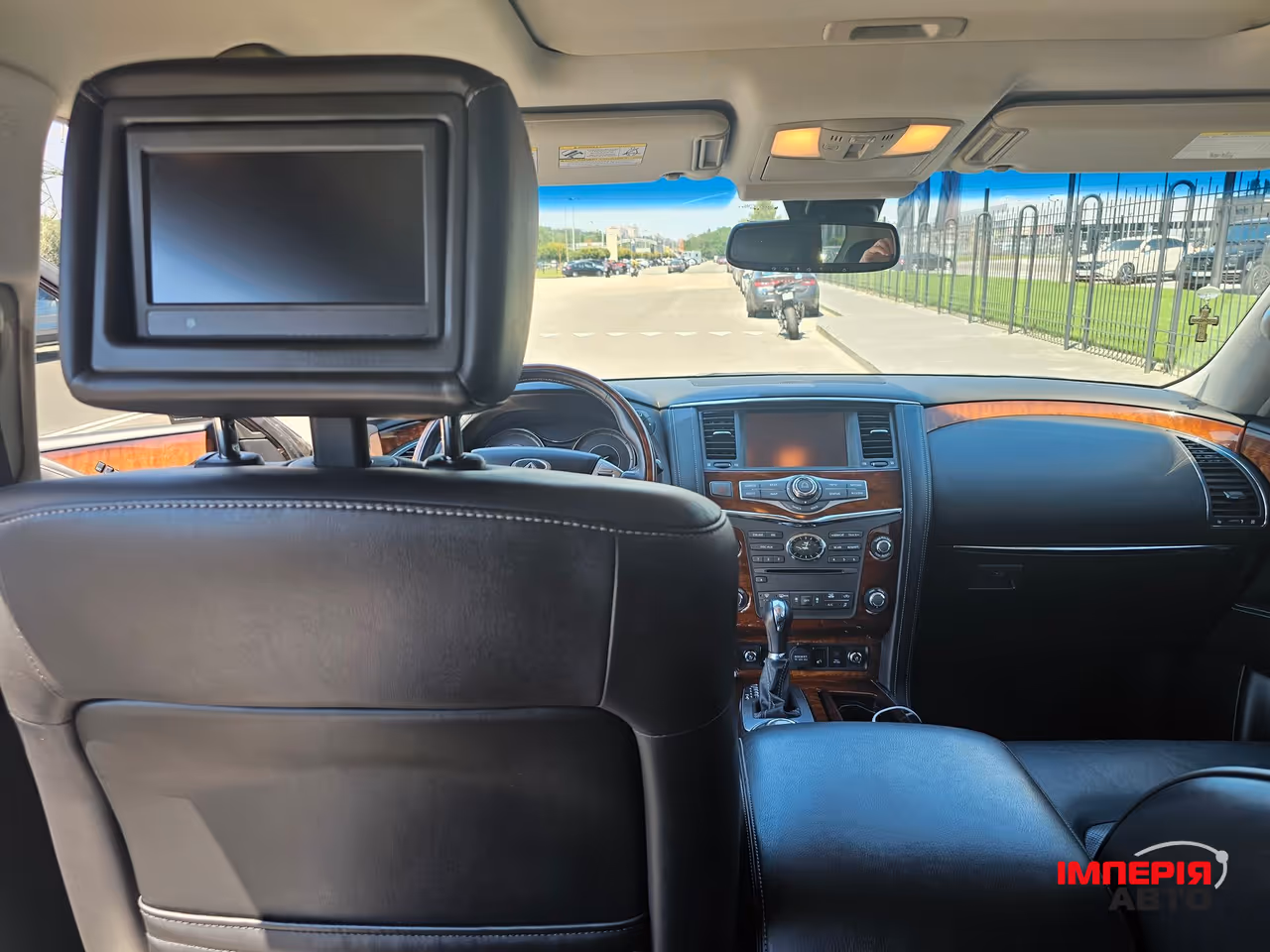 Infiniti QX80 - фото 27