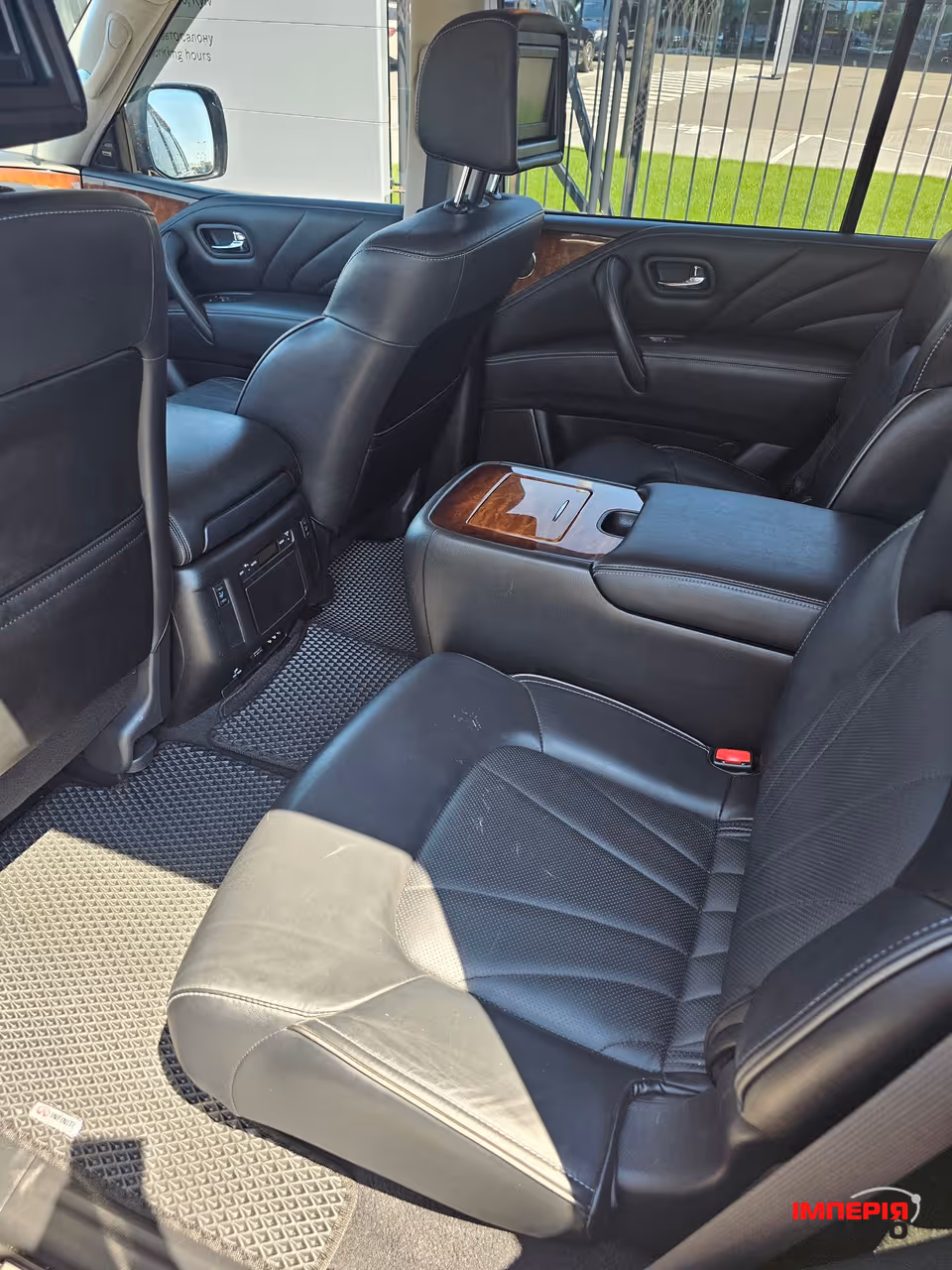 Infiniti QX80 - фото 23