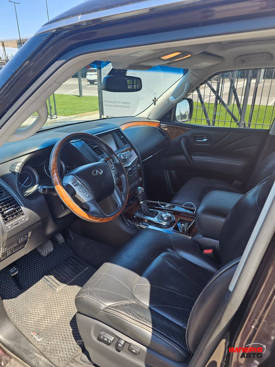 Infiniti QX80 - фото 18