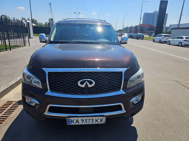 Infiniti QX80 - фото 2