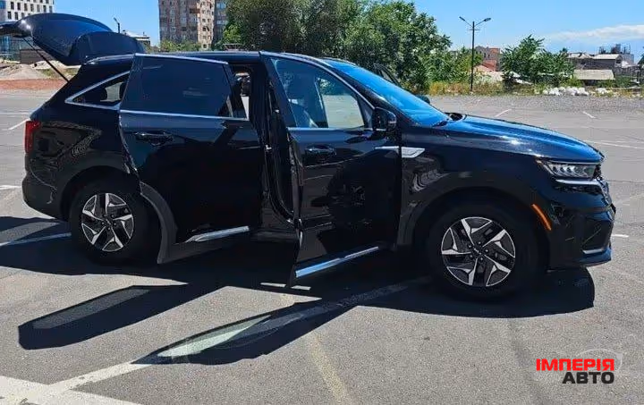 Kia Sorento - фото 8