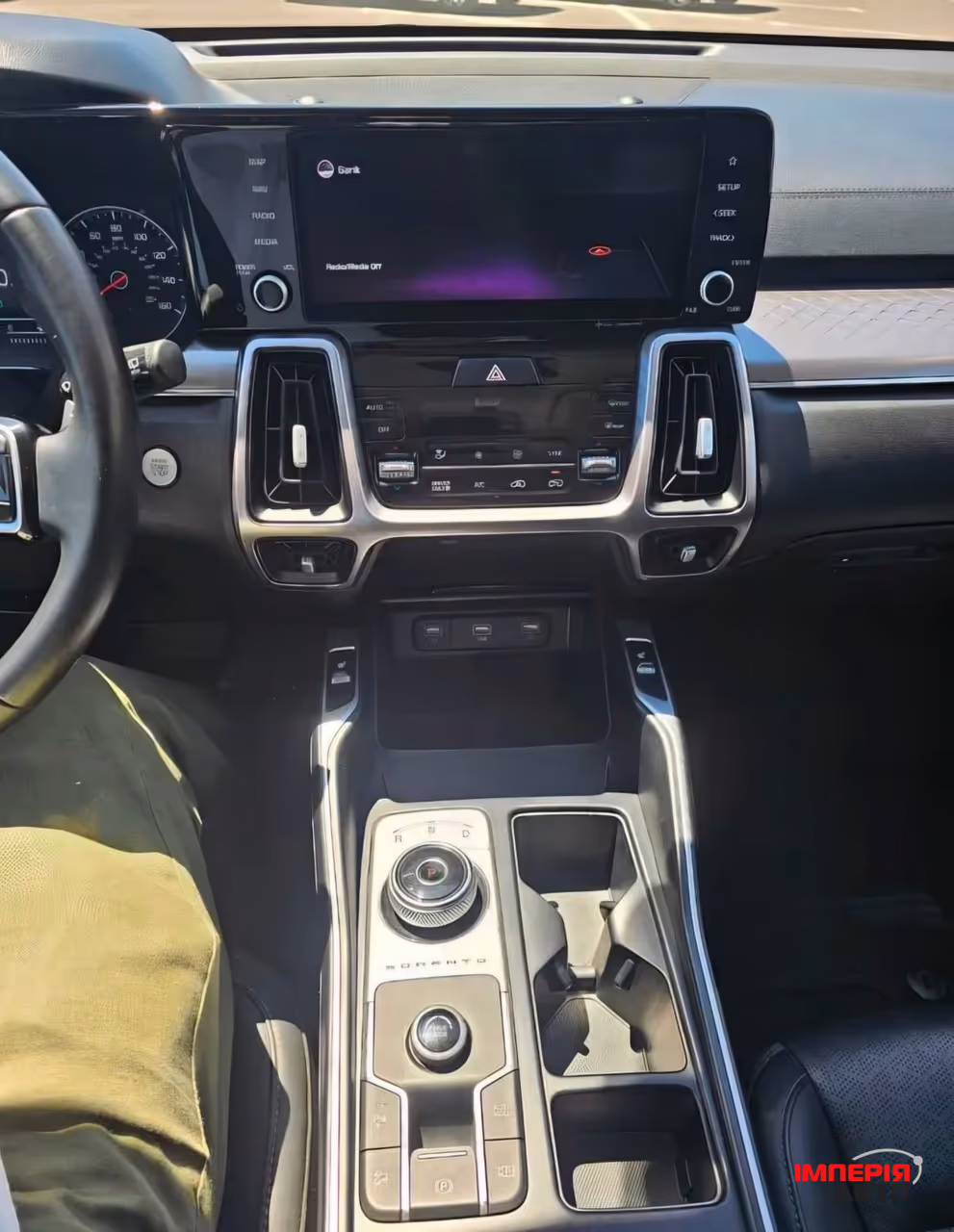 Kia Sorento - фото 14