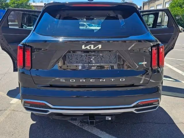Kia Sorento - фото 5