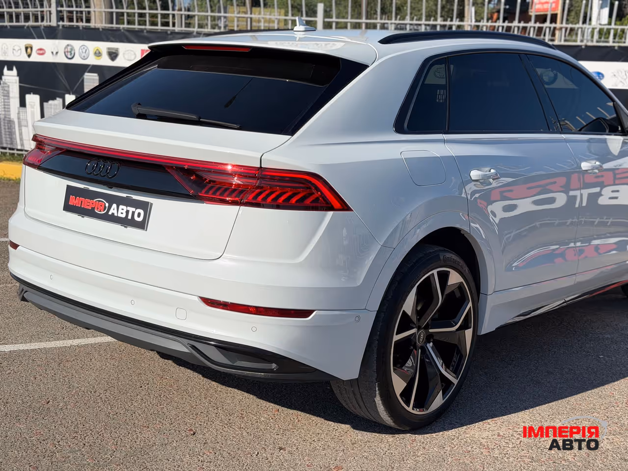 Audi Q8 - фото 8