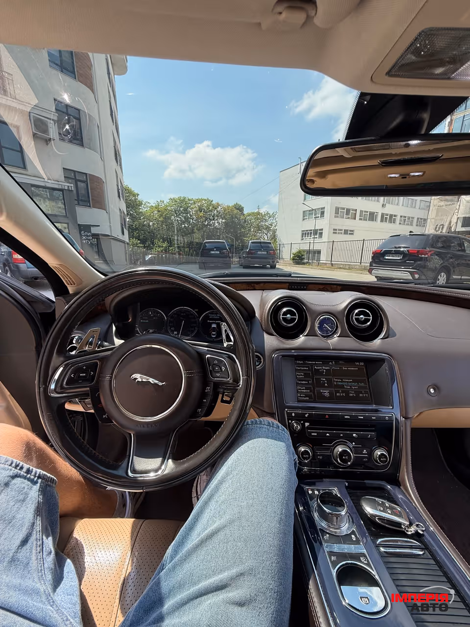 Jaguar XJ - фото 10