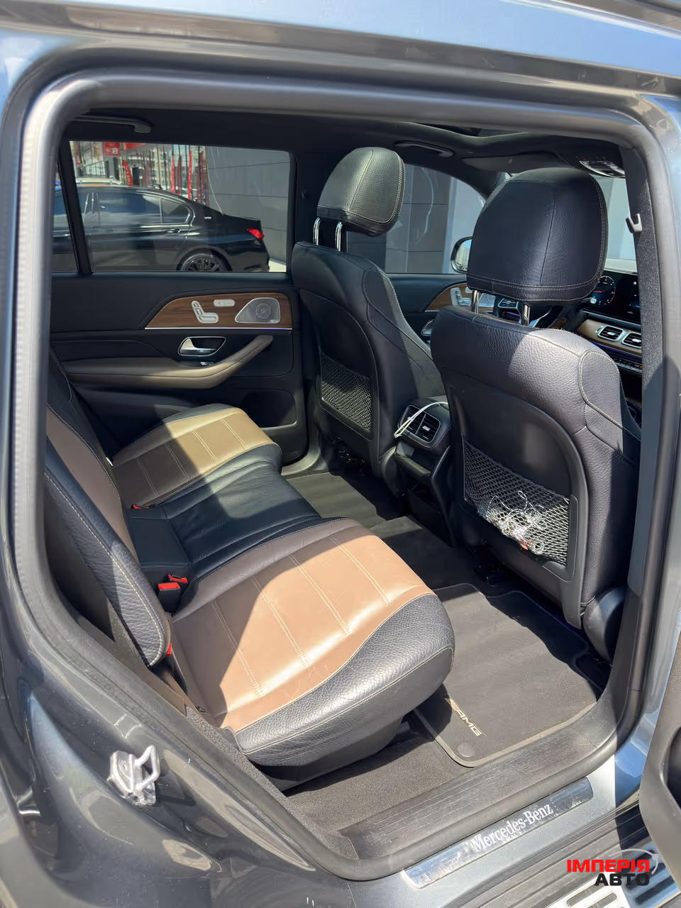 Mercedes-Benz GLS - фото 7