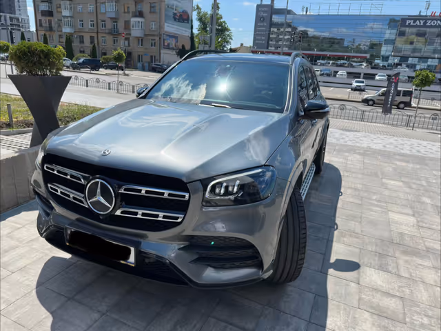 Mercedes-Benz GLS - фото 1