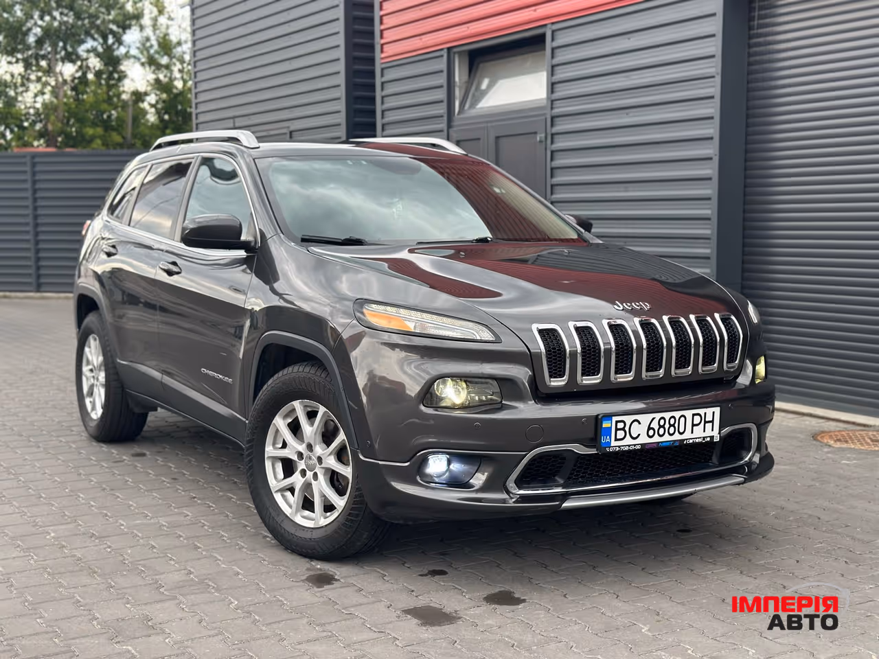 Jeep Cherokee - фото 19