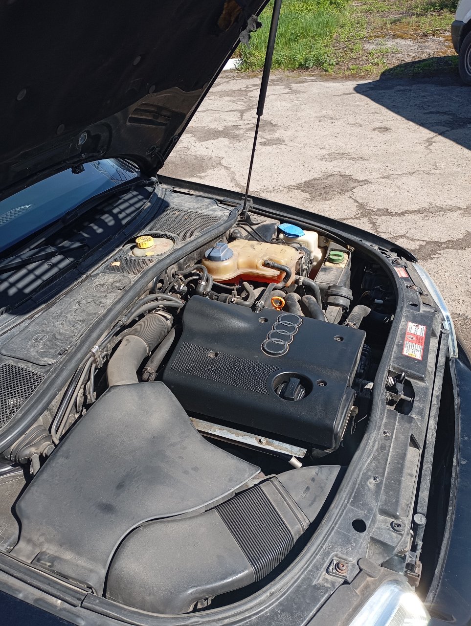 Audi A4 - фото 13