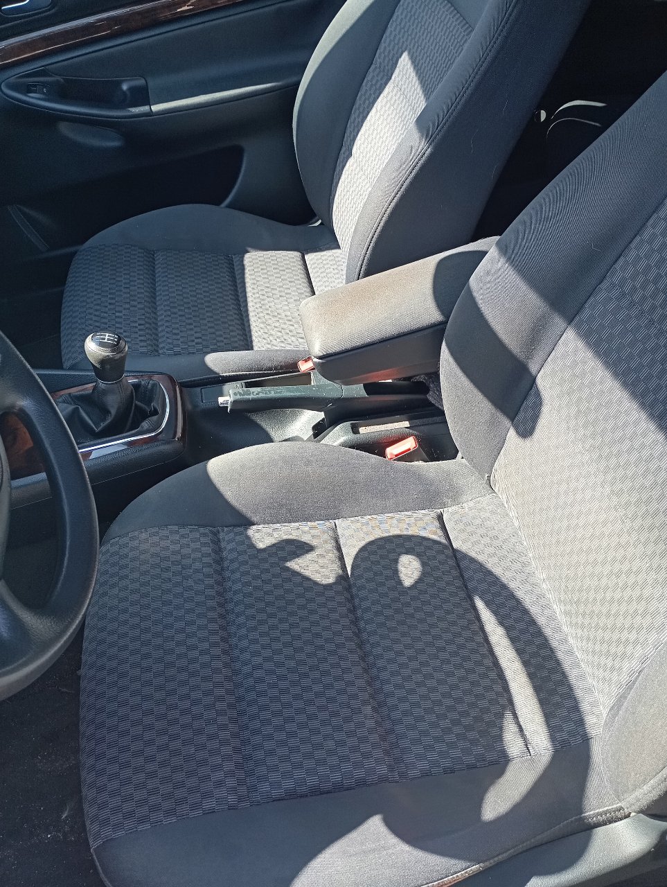 Audi A4 - фото 5