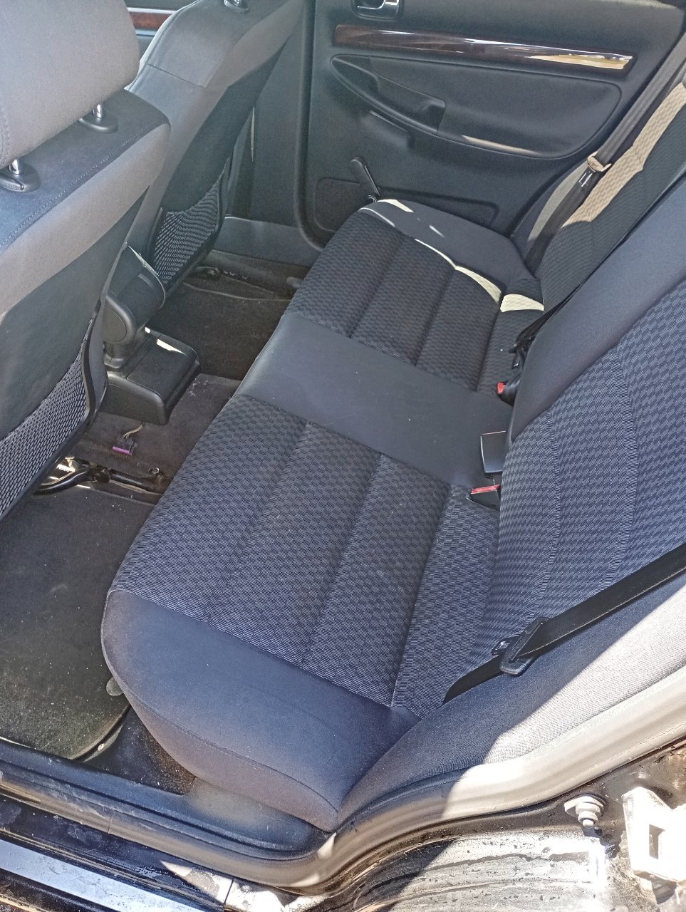 Audi A4 - фото 7