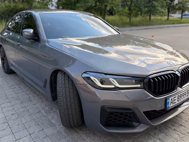BMW 5 серії - фото 4