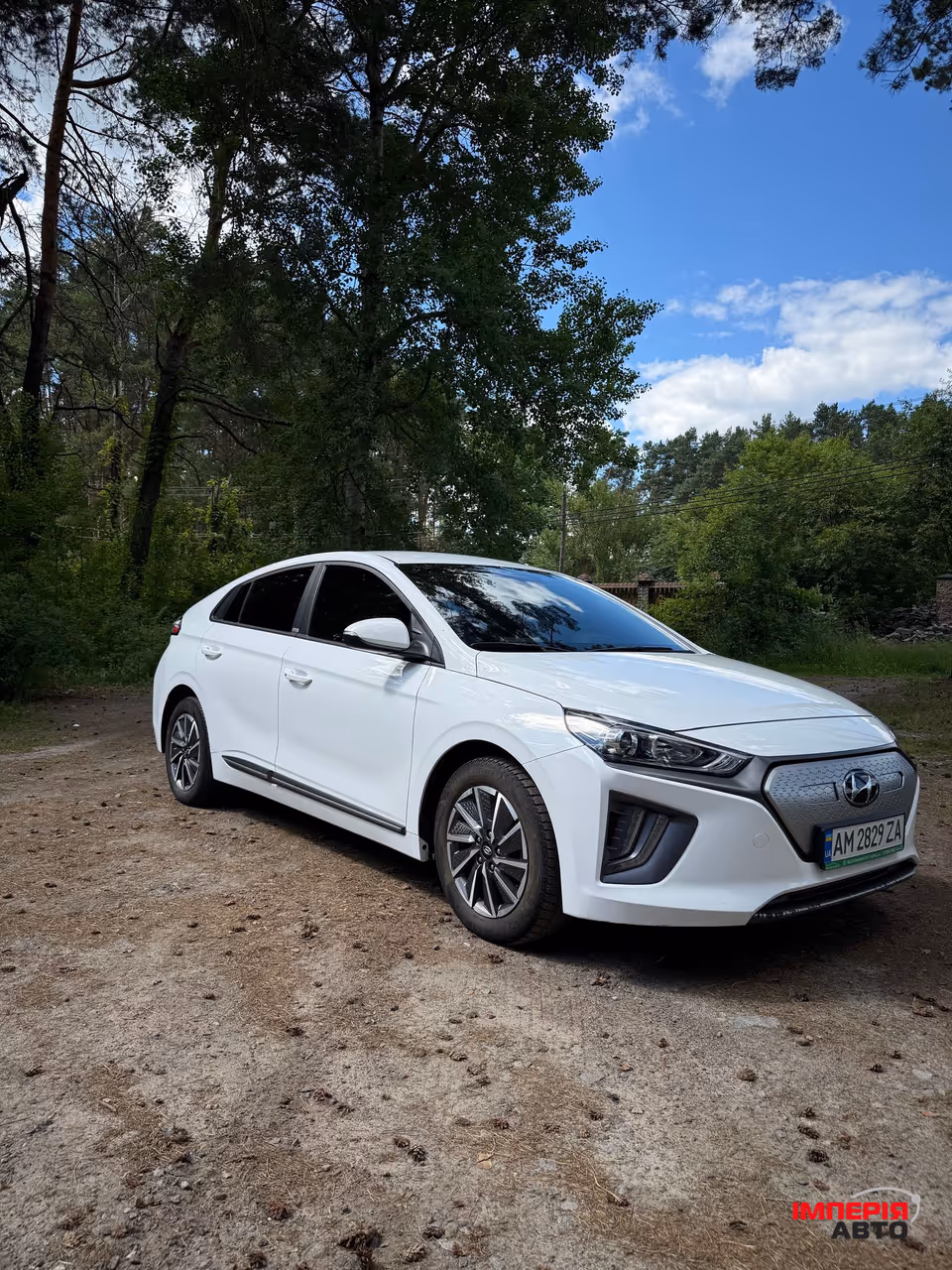 Hyundai IONIQ - фото 12