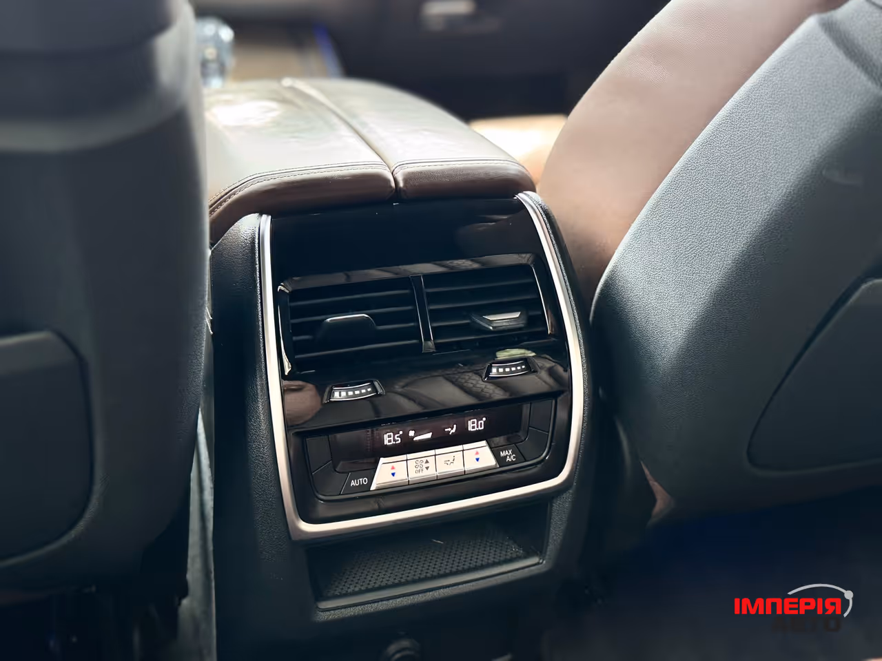 BMW X5 - фото 25