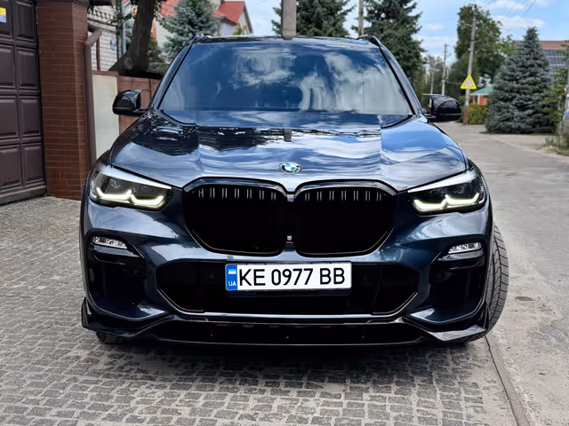 BMW X5 - фото 4